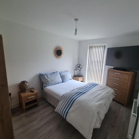 Lovely New Home In Manchester Close To Manchester City Fc エクステリア 写真