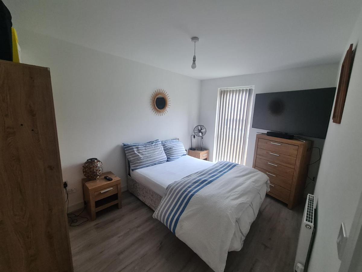 Lovely New Home In Manchester Close To Manchester City Fc エクステリア 写真