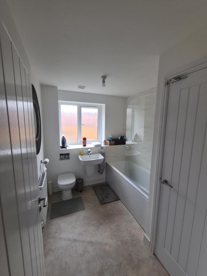 Lovely New Home In Manchester Close To Manchester City Fc エクステリア 写真