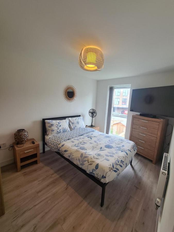 Lovely New Home In Manchester Close To Manchester City Fc エクステリア 写真